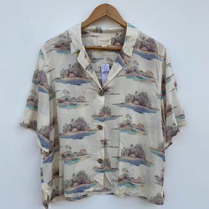 NWT American Eagle Short Sleeve Island Print Crop